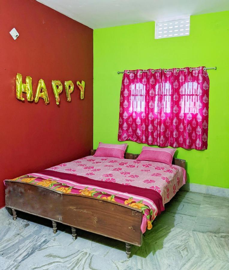 Shree Nivas Homestay Puri Exterior photo