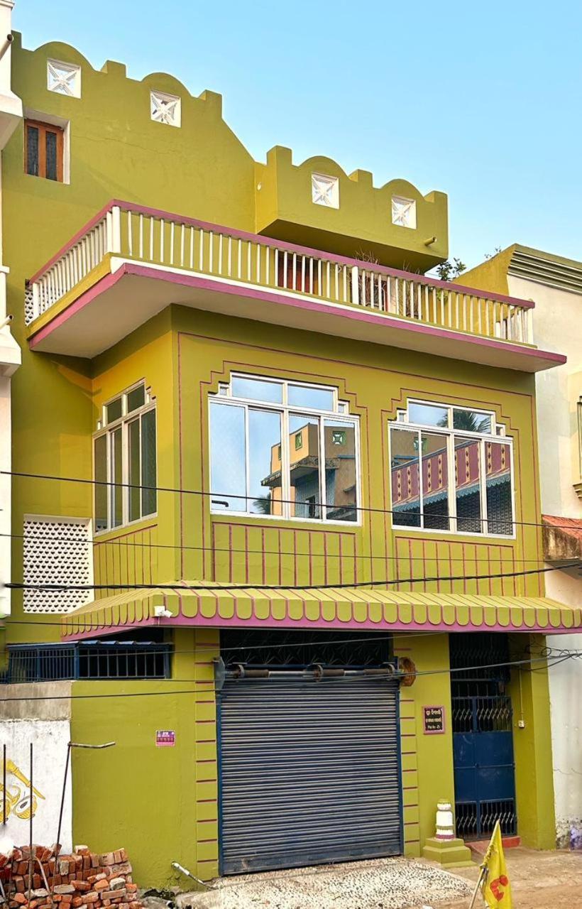 Shree Nivas Homestay Puri Exterior photo